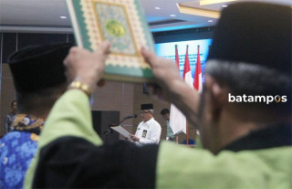 Berita - Nasional, 57 Pejabat Fungsional Pemko Batam Dilantik, Batam,ASN