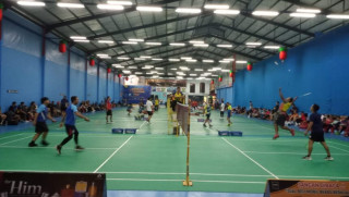 Kepri - Batam, Batam Madani Cup 2023 Diikuti 166 Atlet Badminton, 166 atlet badminton,turnamen Batam Madani Cup tahun 2023,Palazzo Sport Hall Batam Center,PB Batam Madani
