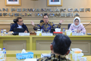 Berita - Nasional, Komite III DPD RI Dorong UHC Mencapai 98% di Tahun 2024, Hasan Basri,DPD RI,IJHC