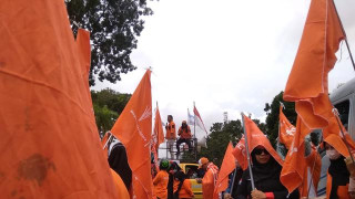 Kepri - Batam, Partai Buruh Gelar Aksi di Kantor Wali Kota Batam, Bawaslu Merasa Kecolongan, Batam,Partai Buruh,Pemilu
